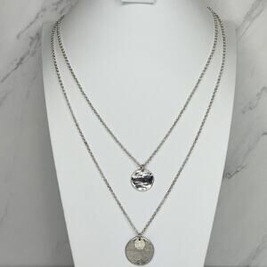 Chico's Layered Hammered Disc Rhinestone Silver Long Necklace ✨